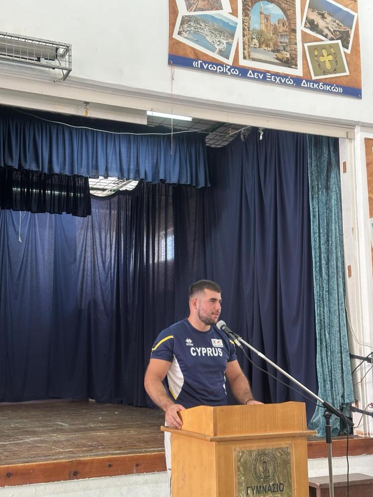 ο νεαρός πρωταθλητής μιλάει για το ταξίδι του απο τα εφηβικά του χρόνια μέχρι τώρα.